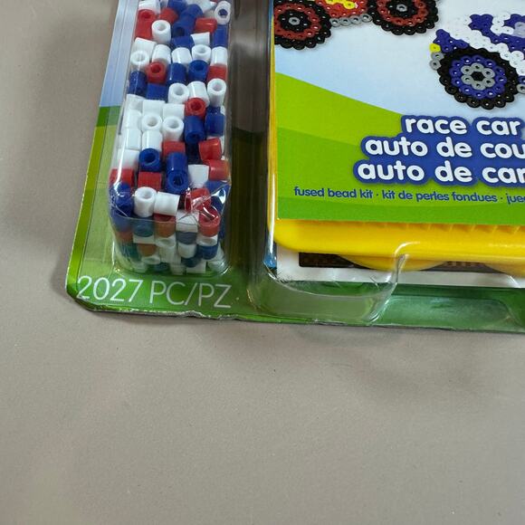 Perler Beads Race Car Set NEW 2000 Beads 8 Projects - Picture 5 of 6